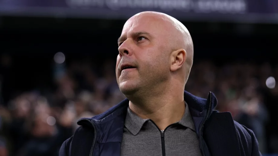 Арне Слот вън?! Ливърпул зашлеви звучен шамар на критиците с уникален рекорд в топ 5 лигите на Европа