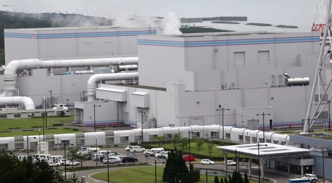 Аларма за тревога: Спряха рестарта на най-голямата АЕЦ в света 