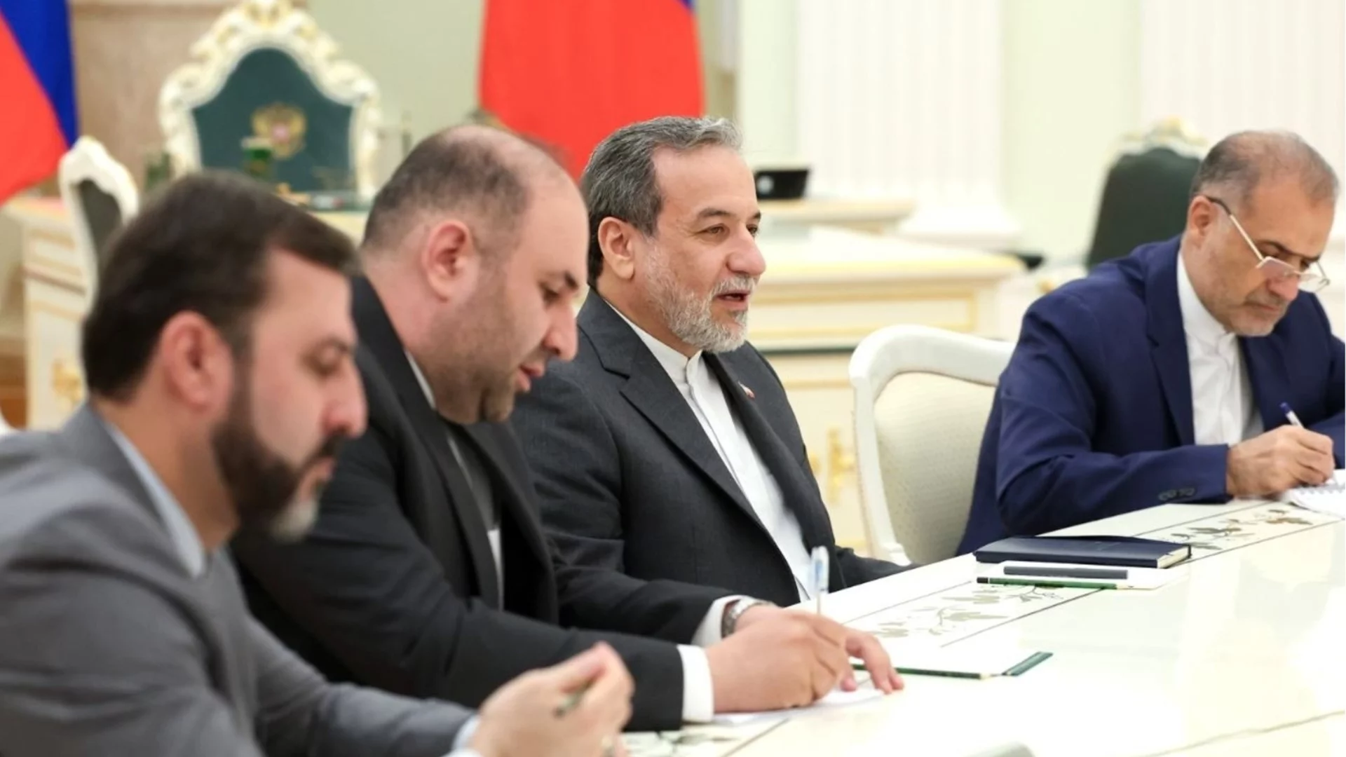 Иран нарече Зеленски "клоун" след негов коментар за убийствата на режима