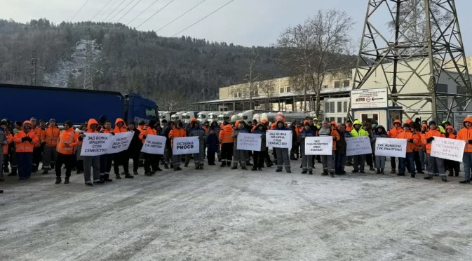 "Кроношпан" спира окончателно важна производствена линия