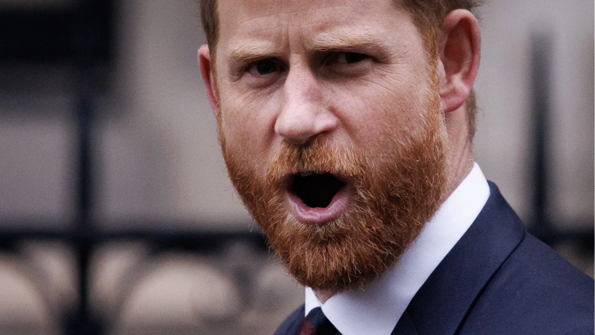 Принц Хари призна: Животът на Меган е абсолютна мизерия