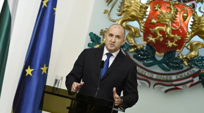 Официално: Румен Радев вече не е президент на България