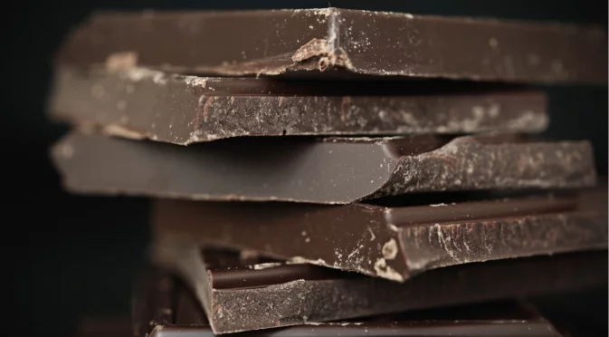 Шоколадът побелява заради мухъл?