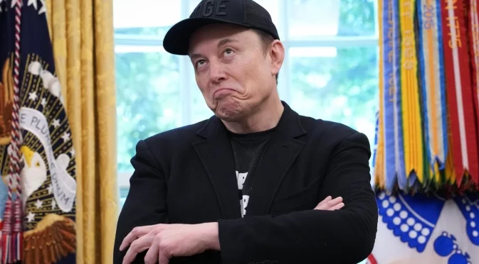 "Старлинк", Илон Мъск и заплахата му да купи Ryanair: Как един скандал вещае (буквално) милиарди главоболия?