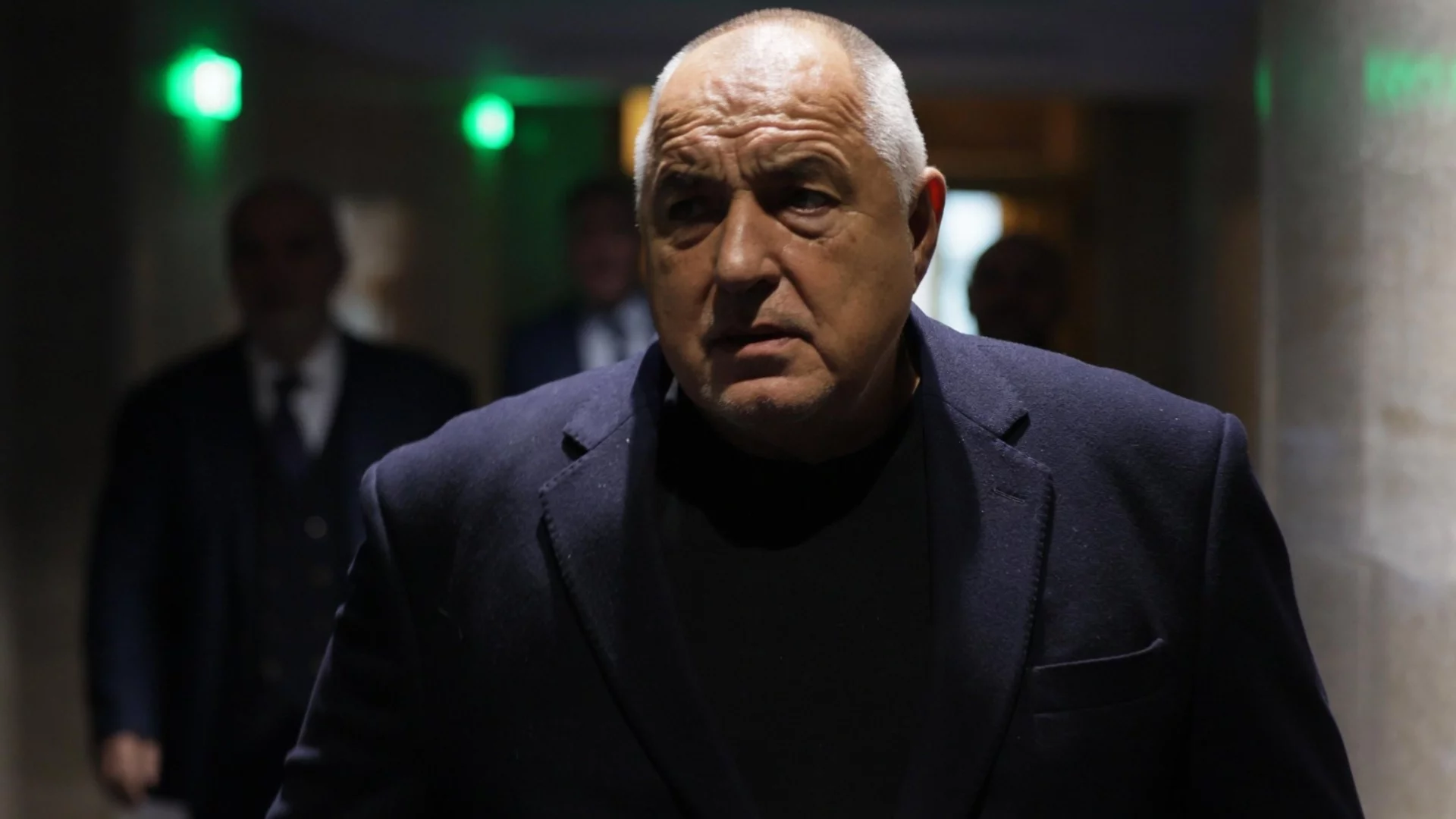 Хей, другарю, що размахваш тая нула!