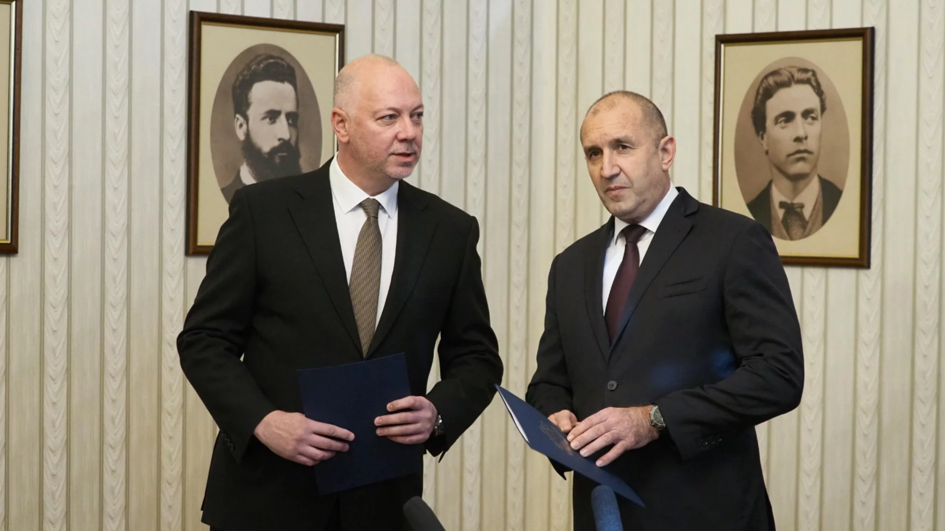 "Протестите не са чути - властта продължава с арогантност и диктат на мнозинството": Анализ