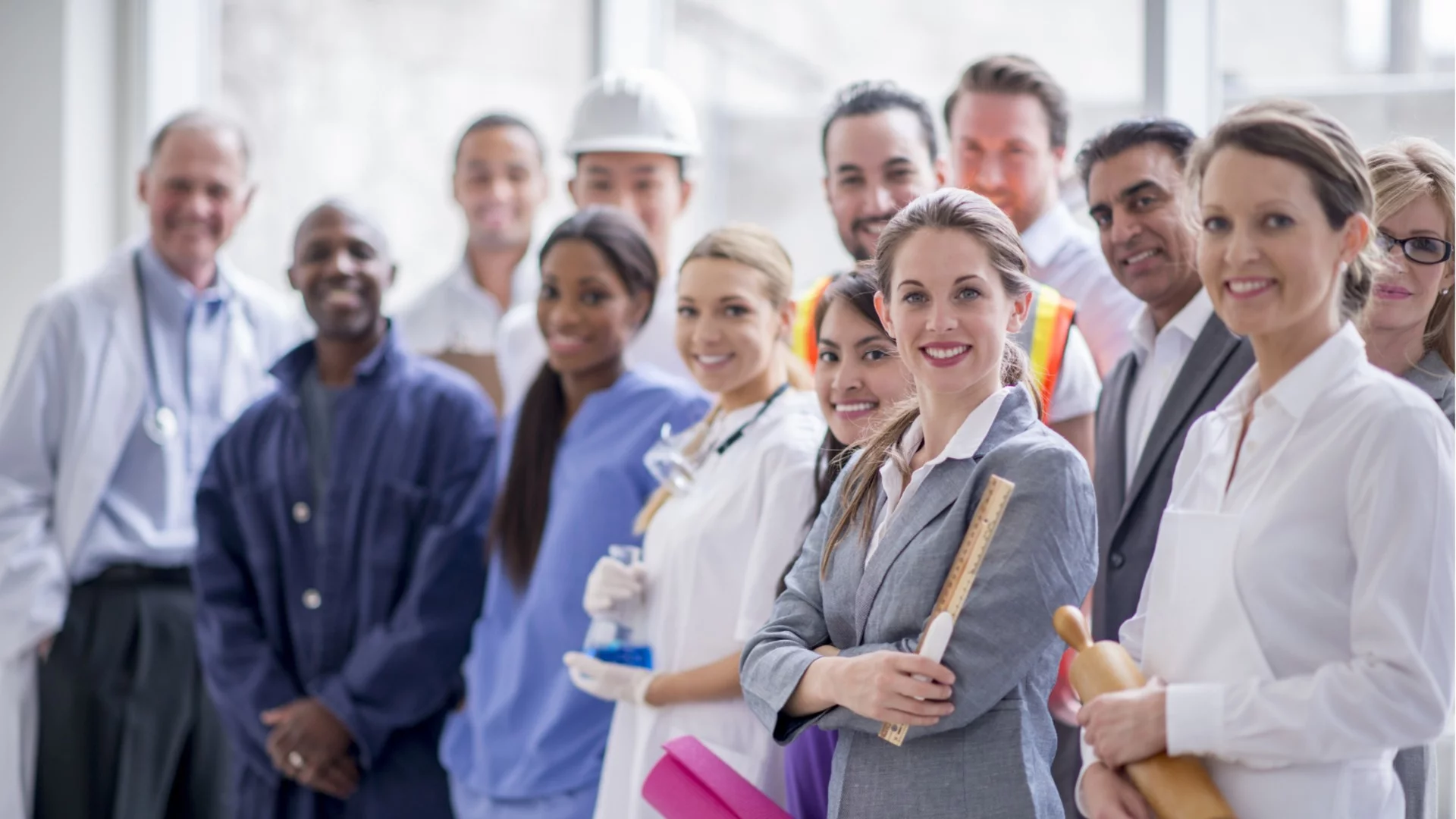 Списъкът се увеличава: Още 6 нови професии стават защитени