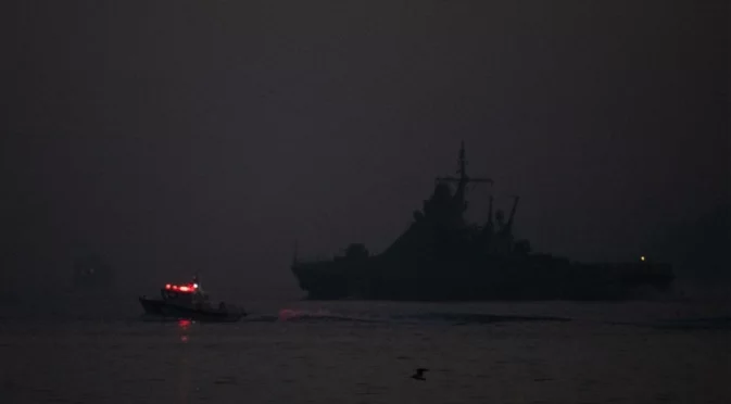 Великобритания прехвана руски военни кораби в Ламанша, помогна на Франция срещу танкер от "сенчестия флот"