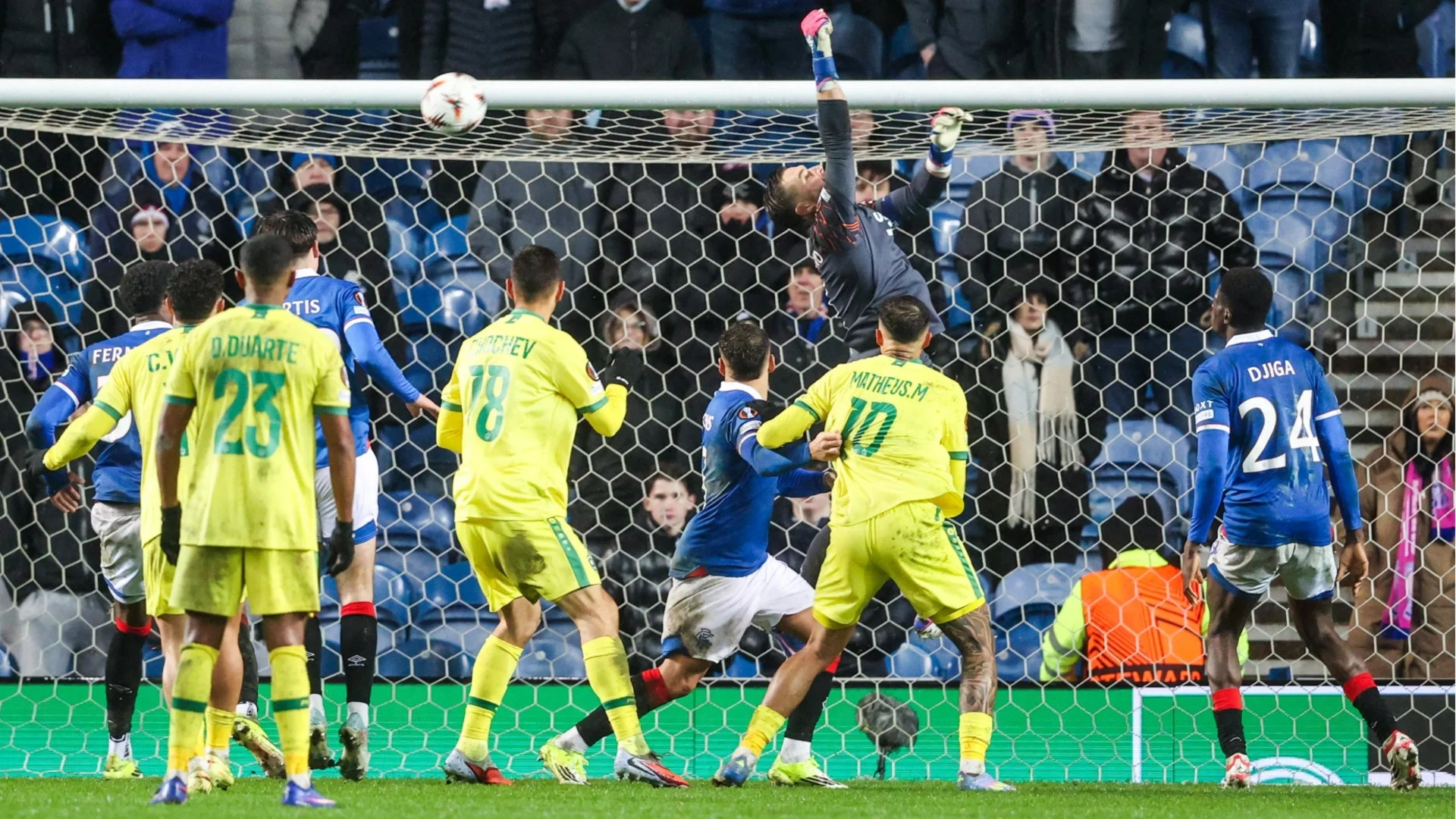 Лудогорец загуби в Лига Европа, Десподов се класира напред, a 5 отбора си гарантираха 1/8-финал (РЕЗУЛТАТИ)