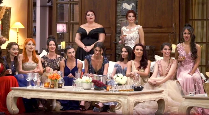 Изненада! Участничка в "Ергенът" ще става майка скоро (СНИМКИ)