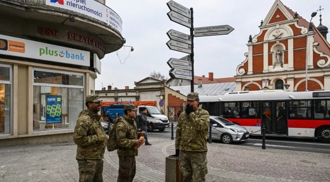 Европа е опасно зависима от американските оръжия. Но може да направи така, че и на Тръмп да не му е весело