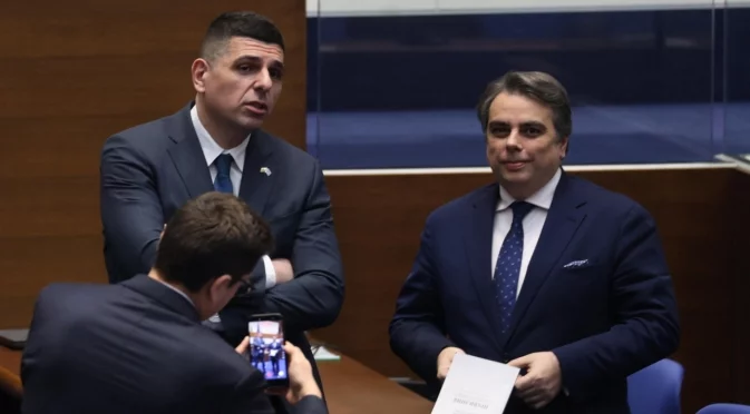 ПП влиза в изборната битка с три условия към ДБ и фронт срещу „завладяната държава“