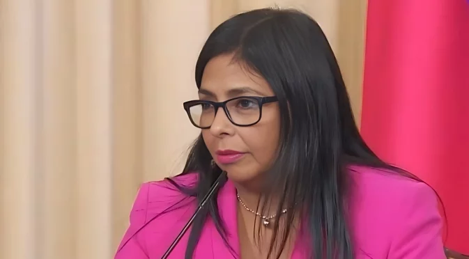 Делси Родригес се обяви за споразумение с опозицията