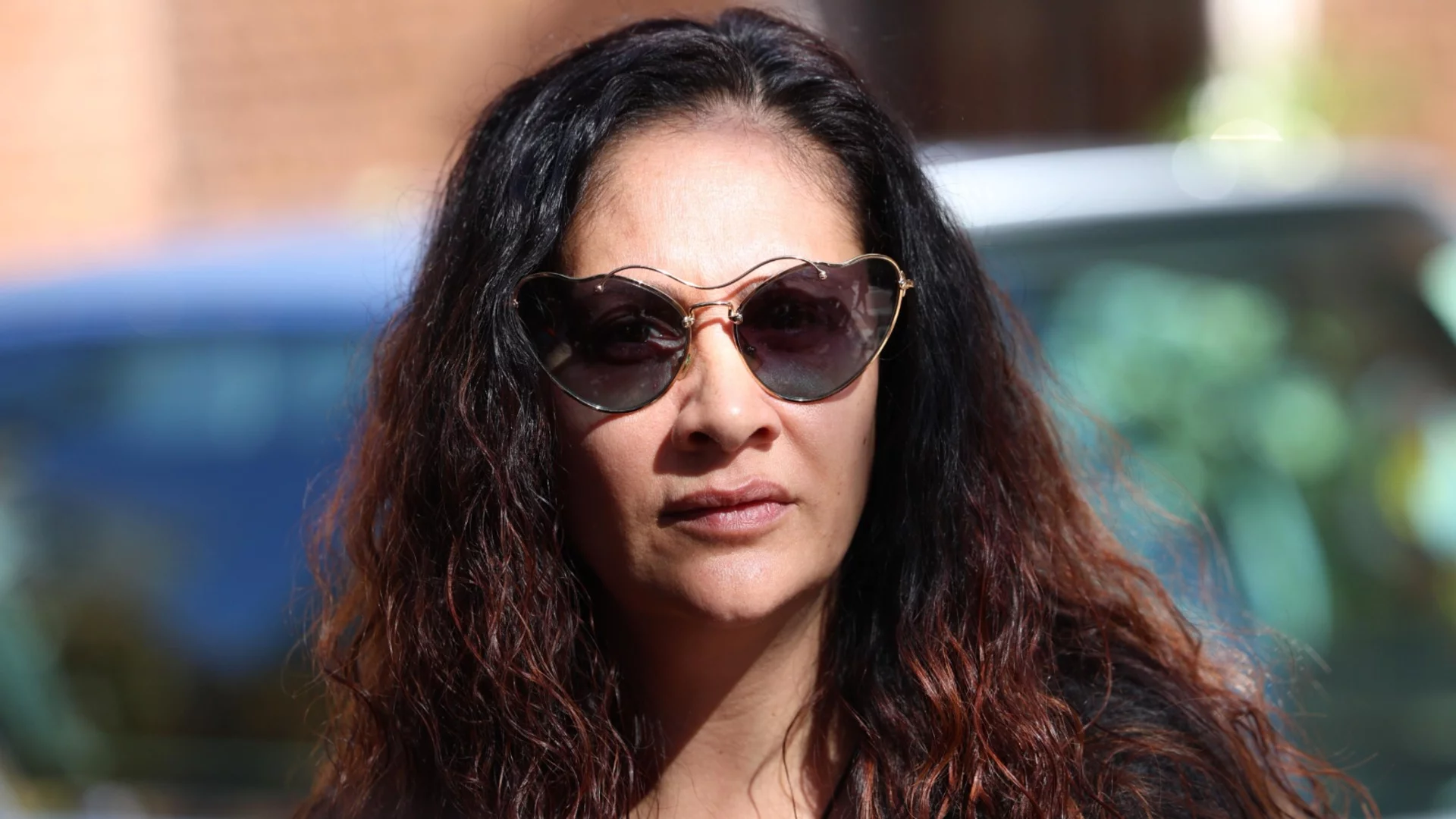 PR акция, фалшиво пеене и гласуване на шепа хора: Как българските звезди реагираха на "Евровизия"