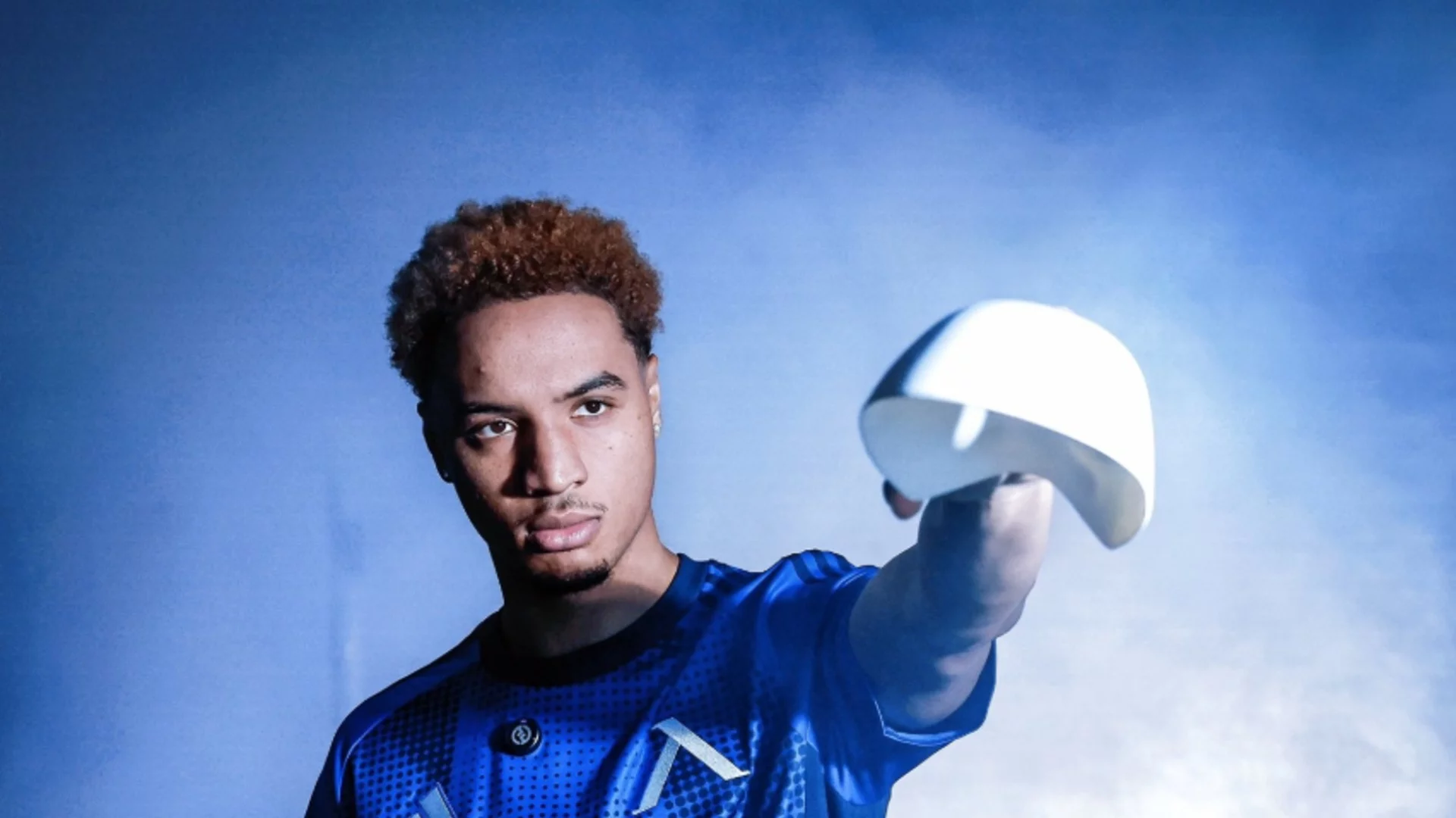 Левски завърши лагера в Турция с победа, Око-Флекс почна да бележи