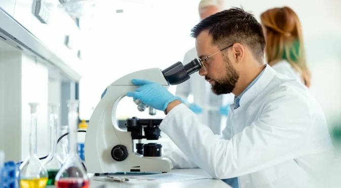 Впечатляващо: "Съживиха" ензим на 3,2 млрд. години