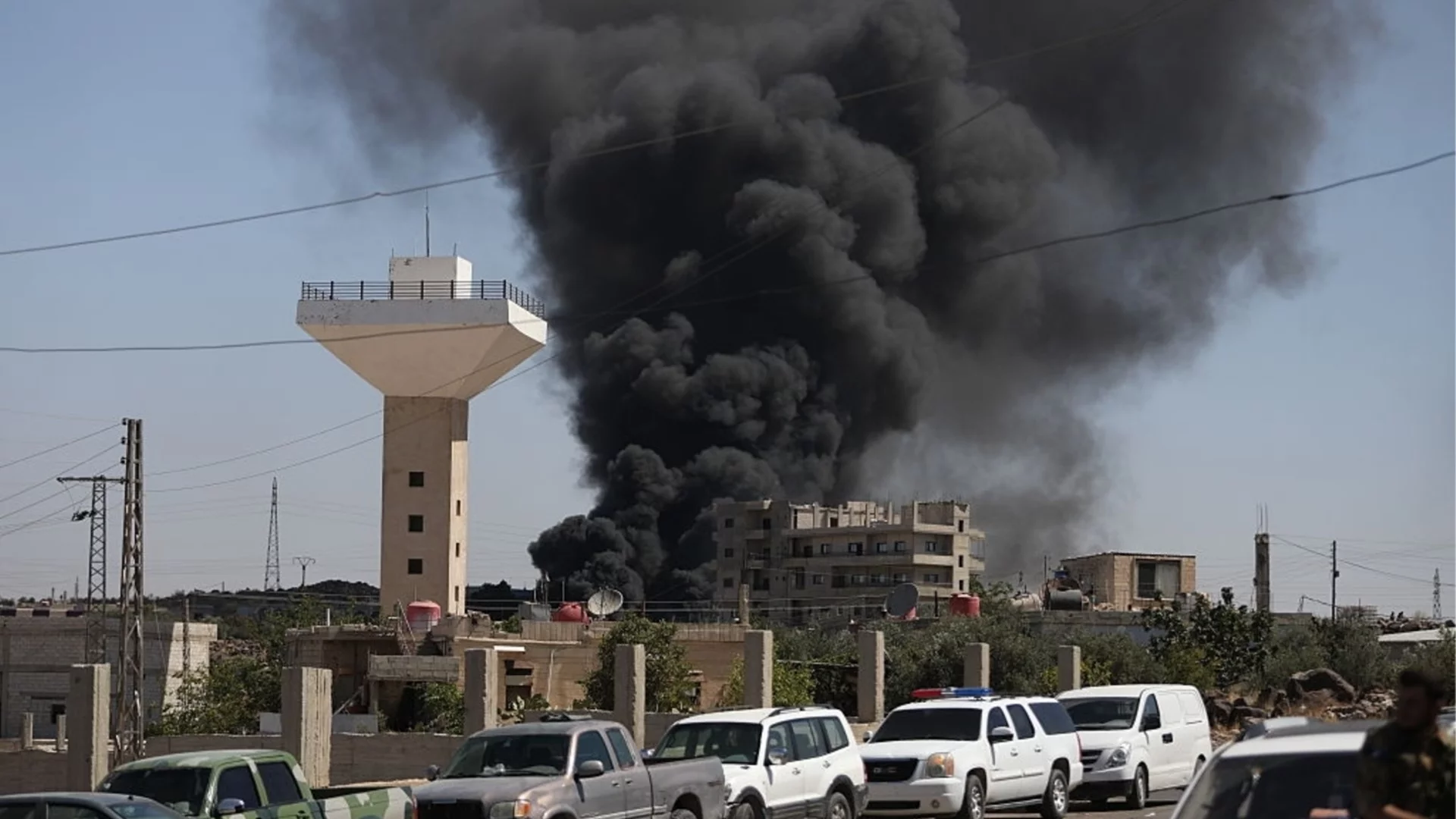 Край Турция: Сирийската армия и племена влязоха в битка с кюрдските бойци въпреки примирието