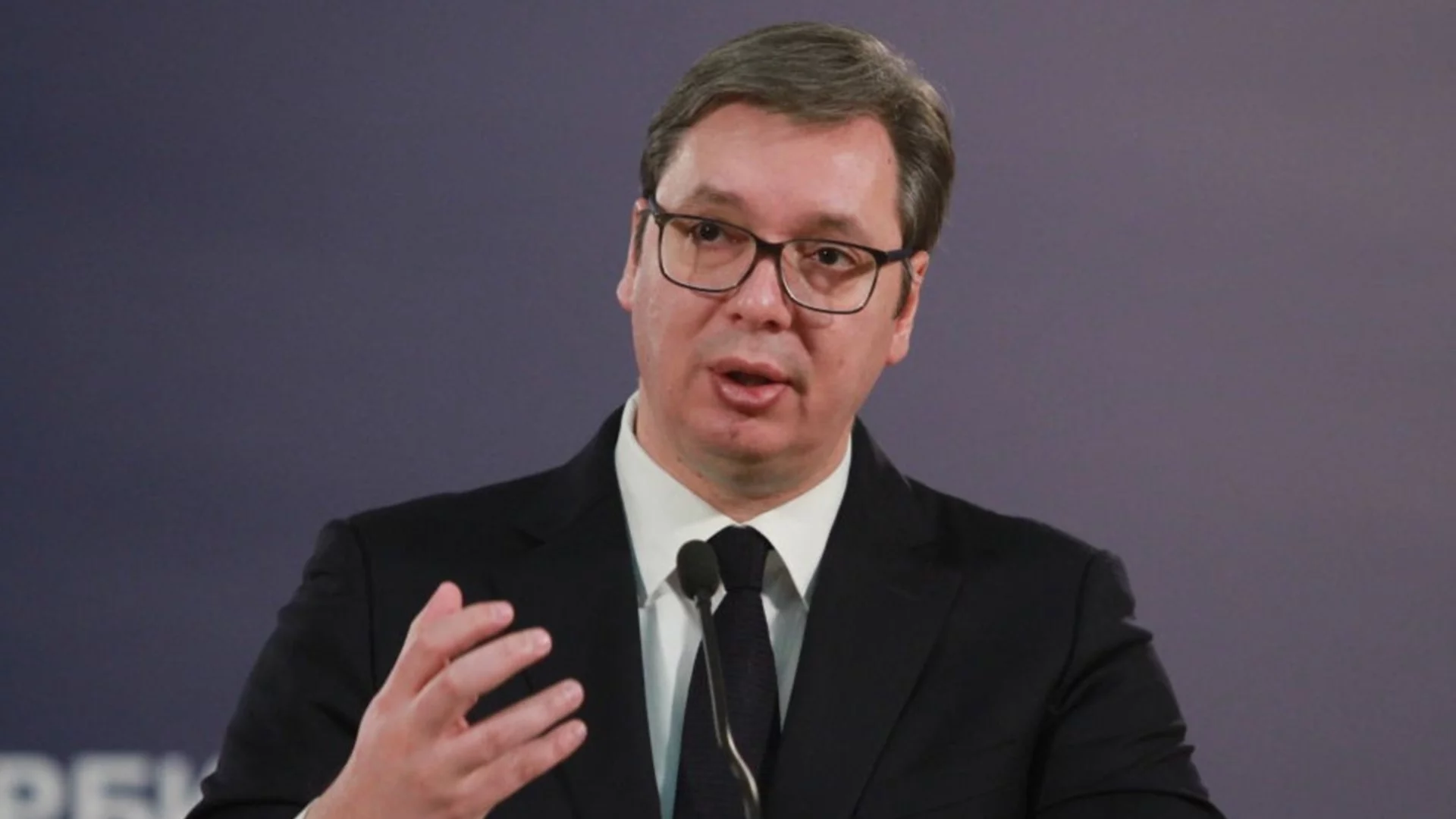 "Давахме двойно повече": Вучич обяви колко ще платят унгарците за руския дял в сръбската петролна компания