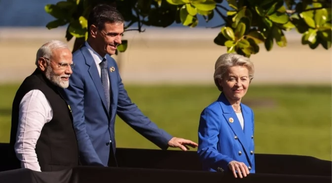 "Европейците финансират война срещу самите себе си": САЩ в атака заради сделката ЕС-Индия и руския петрол (ВИДЕО)