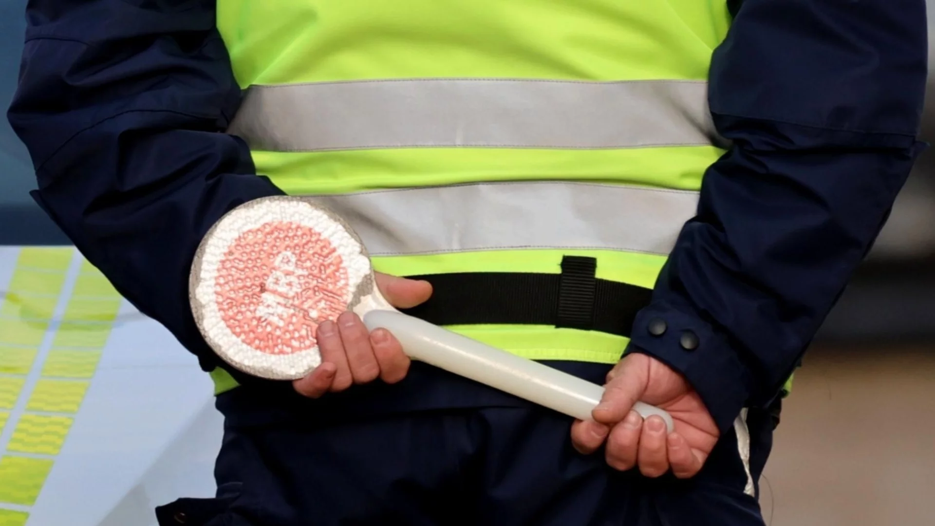 Пиян и без книжка: Задържан е 33-годишен мъж