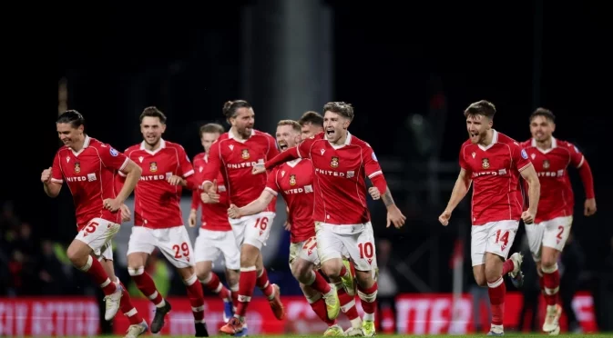 "Холивудски" клуб чупи трансферен рекорд в Англия!