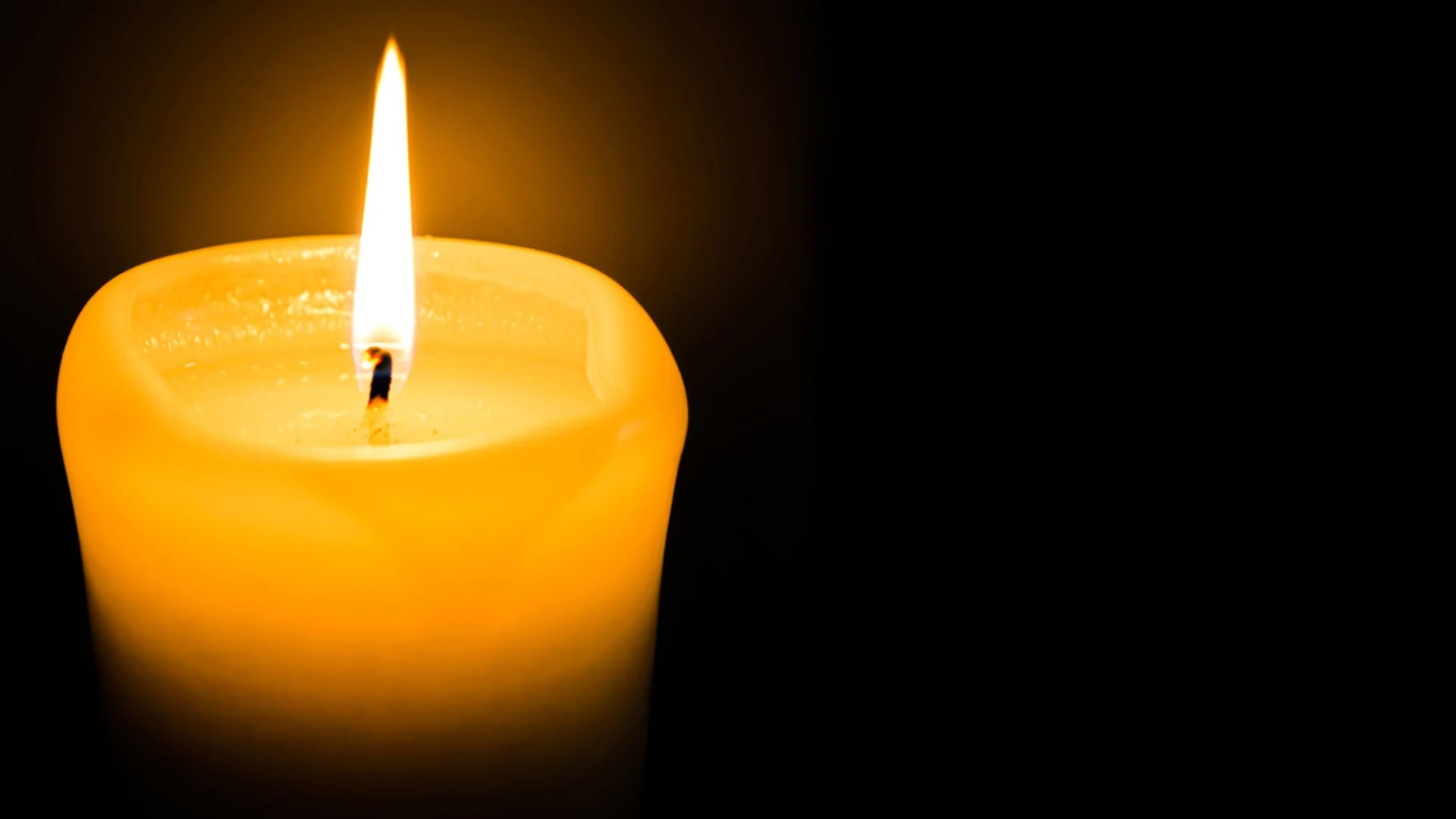 Почина известен барабанист, двукратен носител на "Грами"