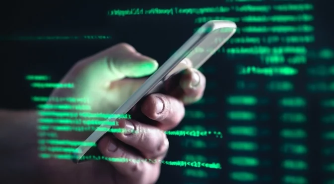 "Тегли се кредит от ваше име": Новата кукичка на телефонните измамници