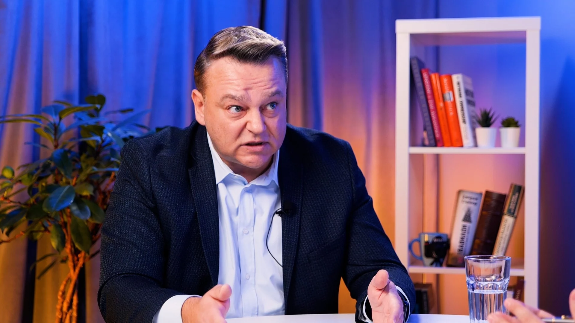 "Кирил Домусчиев каза на Гонзо: Ако Лудогорец не е първи, ти си аут!"