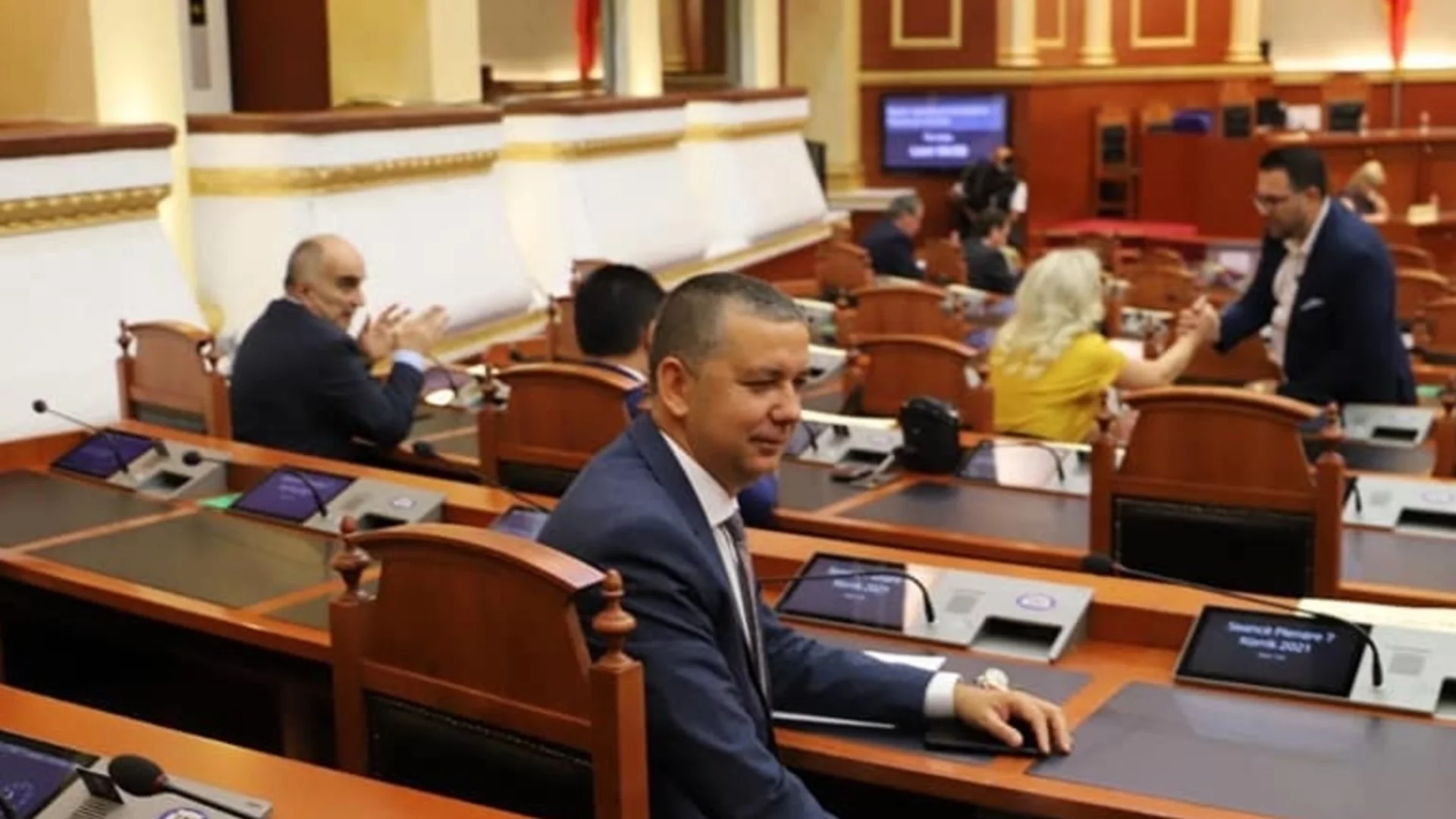 Студио Actualno Балкани "разбуни кошера" на организациите на македонизма