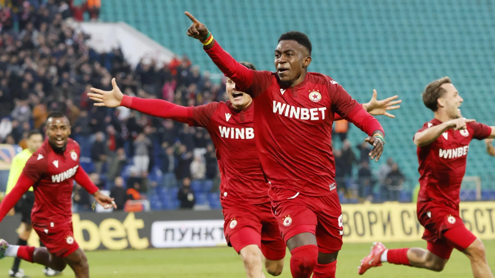 ЦСКА се готви за раздяла с Джеймс Ето'о? „Армейците“ поставиха цена на звездата!