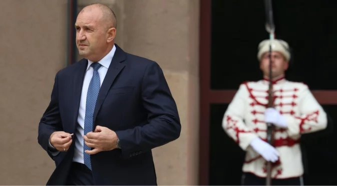 Тъпият лаф с "Новия Месия" 