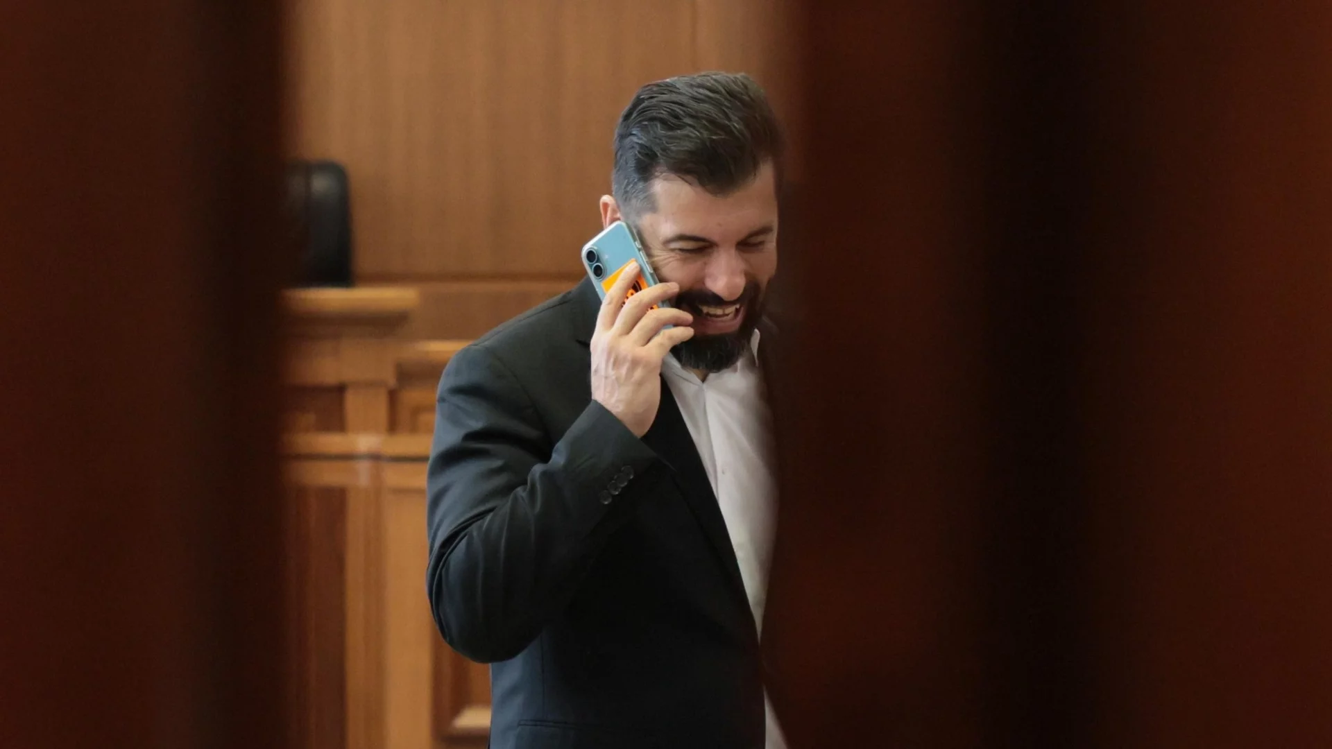 Кирил Петков в съда за ареста на Борисов