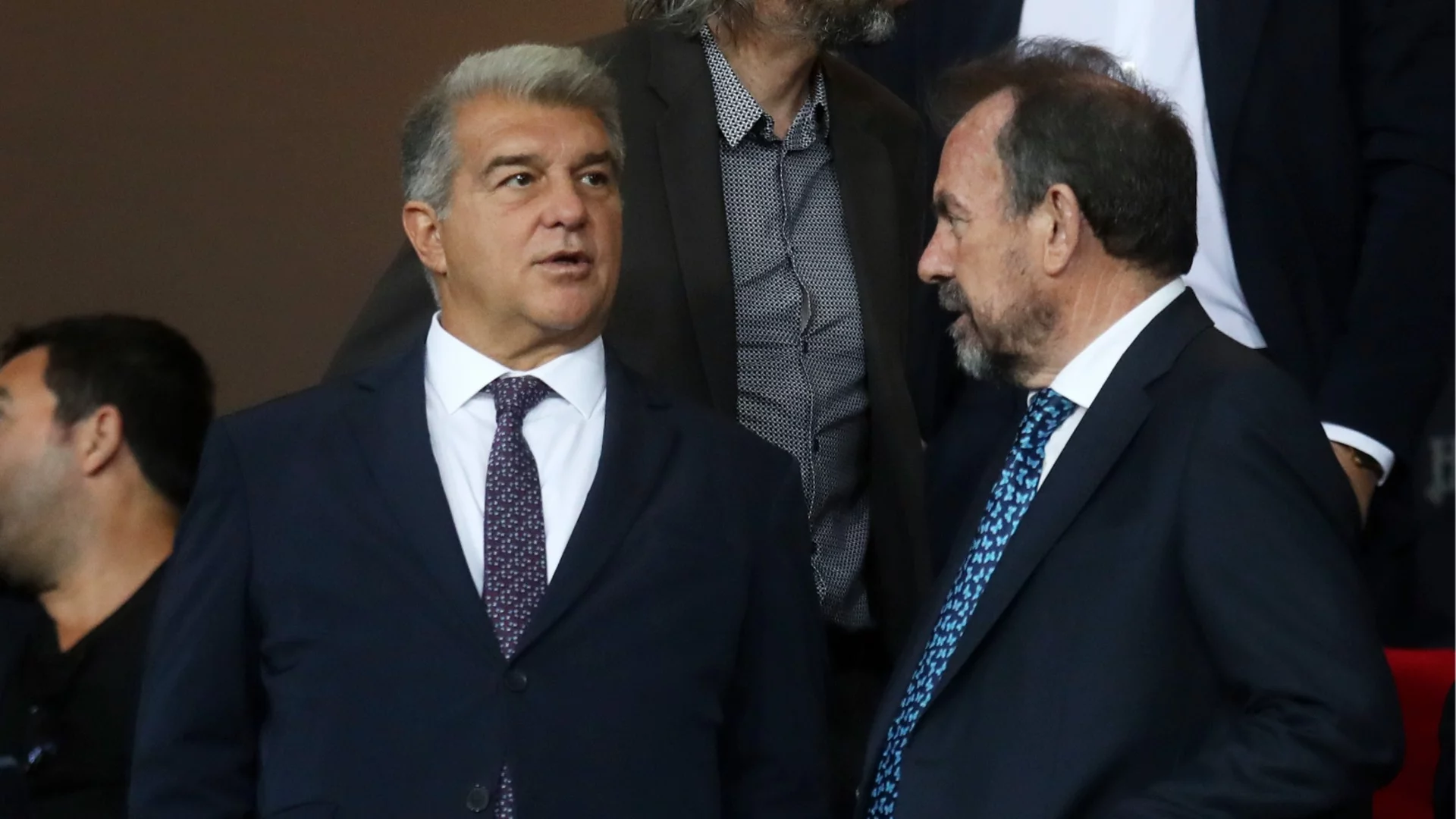 Млад суперталант на Барса изненадал президента като избрал ПСЖ