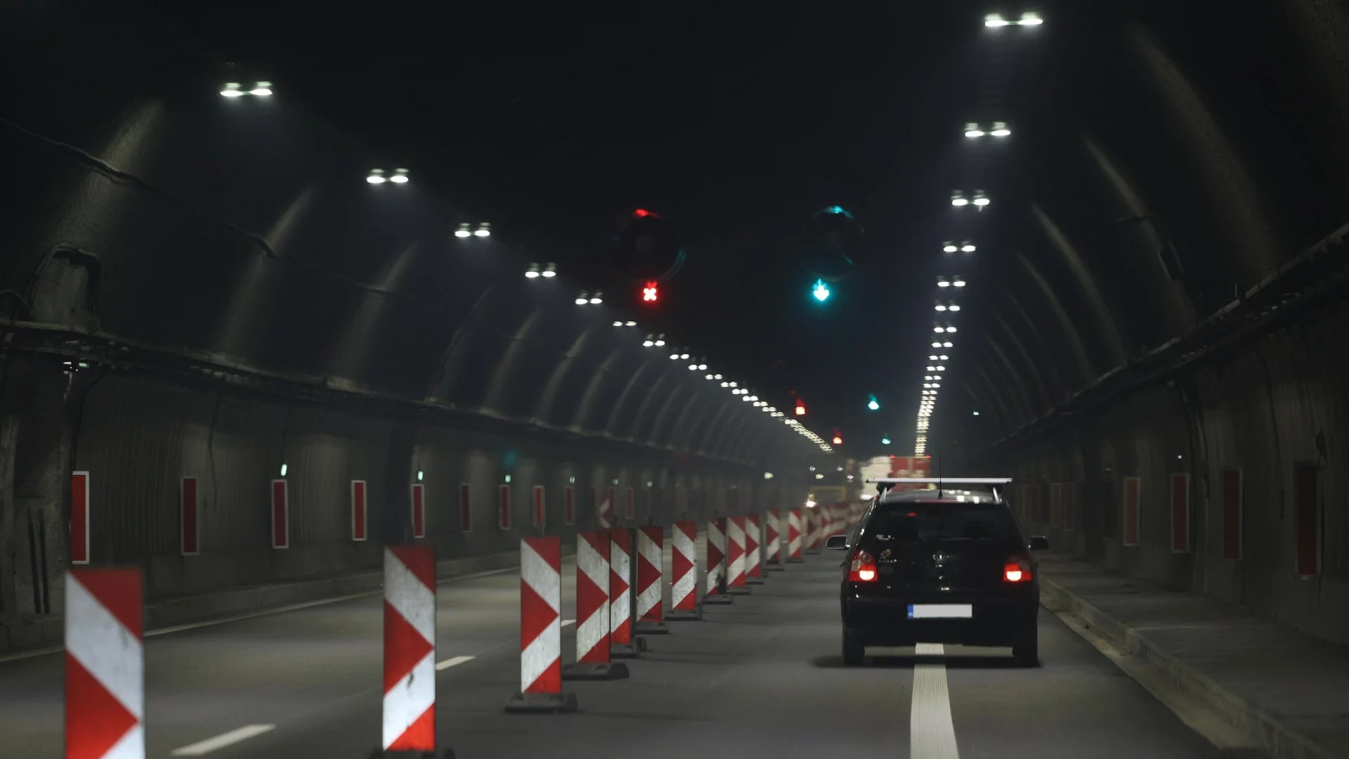 Промени в движението в тунел “Топли дол“