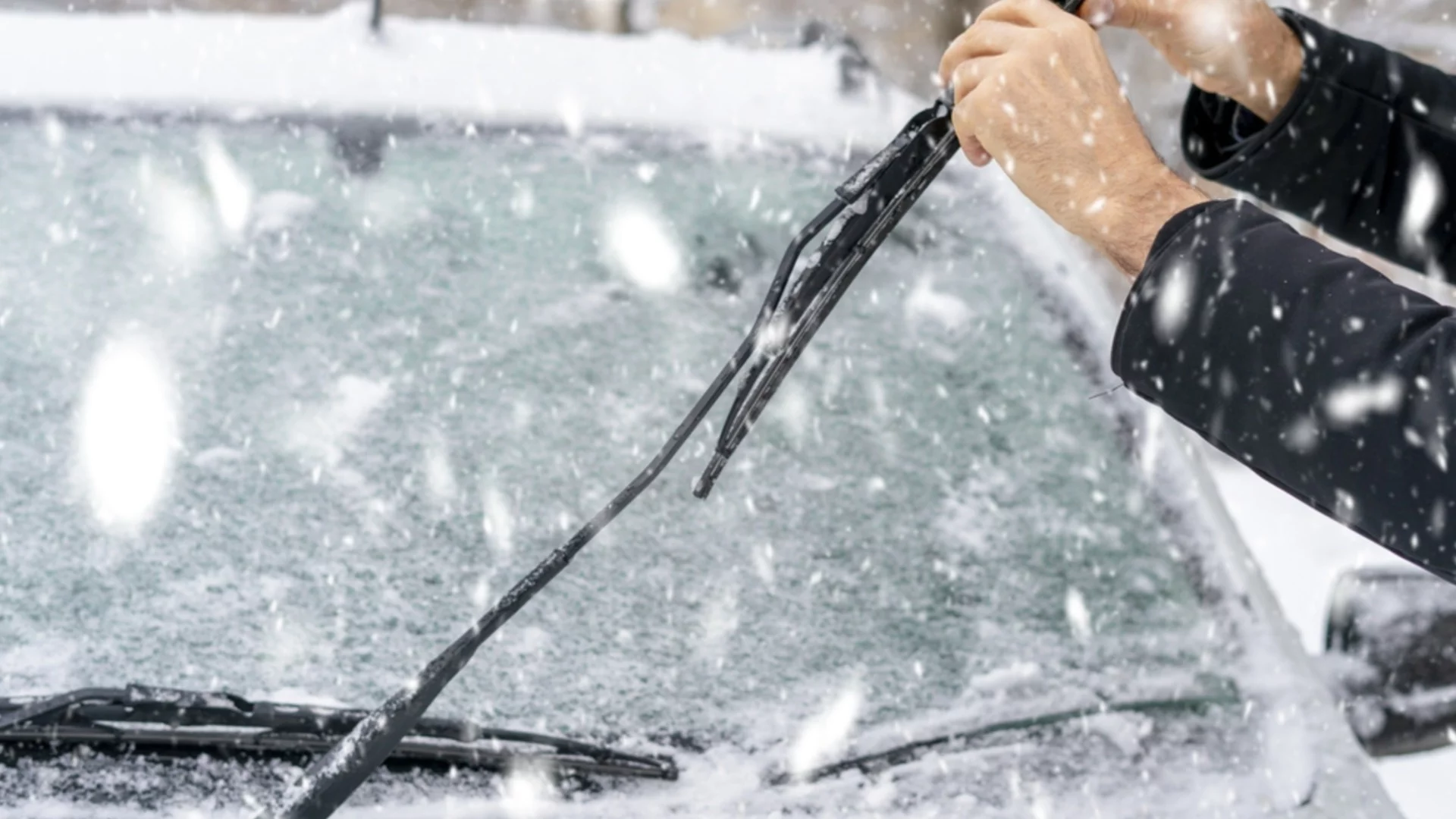 Колата не пали сутрин: 3 грешки на шофьорите в студа