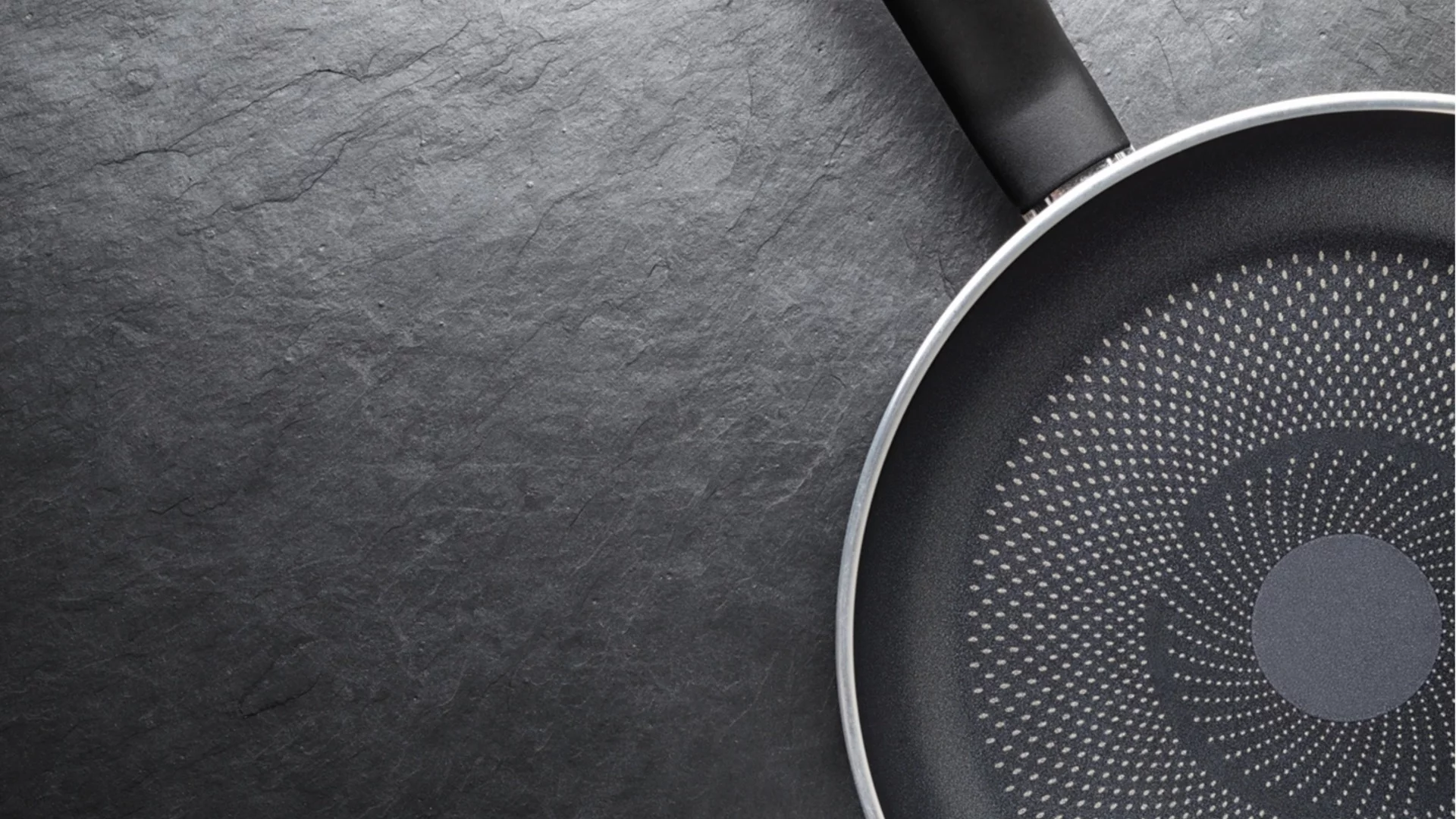 Готварски трик за по-бързо загряване на тигана