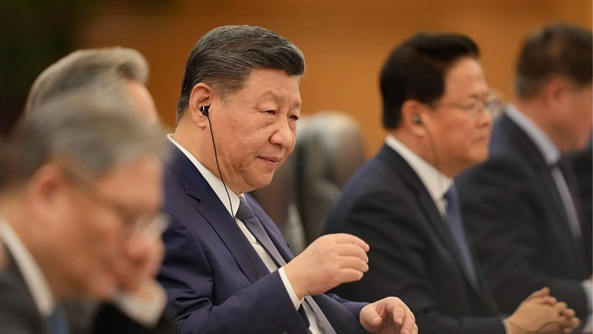 Какво се случва в Китай? Медиен рупор на държавата се обърна срещу Си Дзинпин (ВИДЕО)