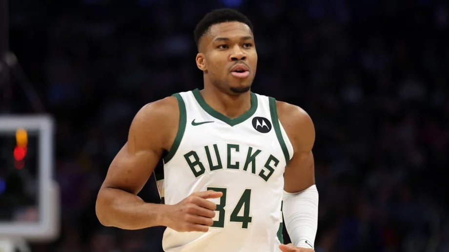 Краят на една ера в НБА: Янис Адетокумбо напуска Милуоки Бъкс завинаги!