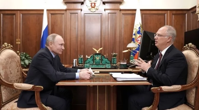 Британски журналист накара икономическото оръжие на Путин да бълва змии и гущери