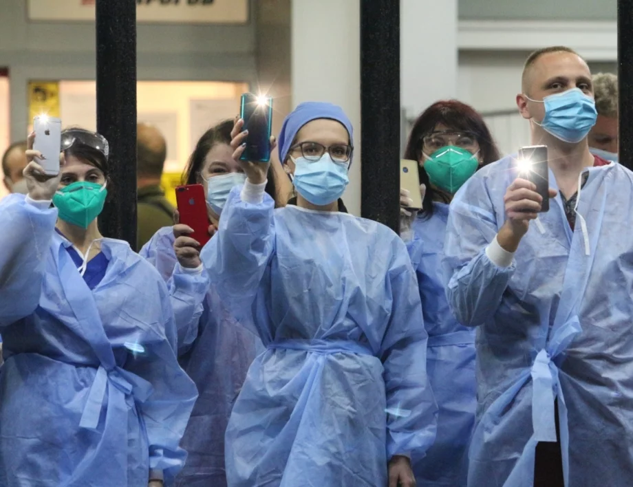 Алчност и апатия: Тихият убиец на българските лекари