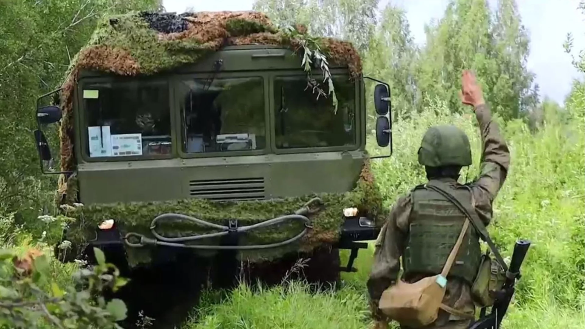 Мирноград е почти изцяло под руски контрол, боевете продължават