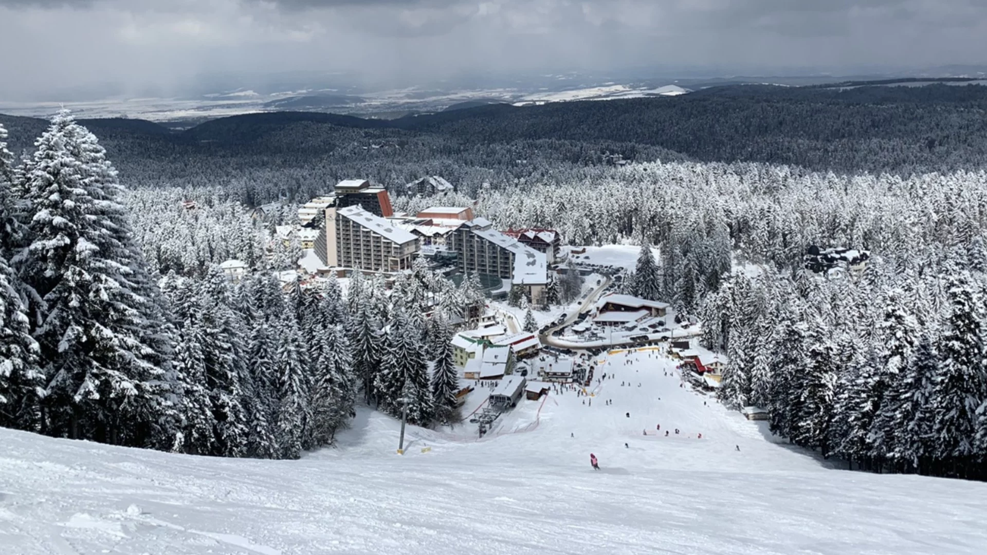 Зимният сезон върви добре: По хотелите е скъпо, но това било, защото сме по-богати
