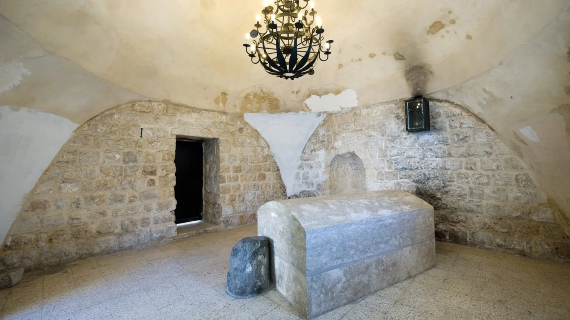 Еврейска молитва на гробницата на Йосиф бе отправена за първи път от 25 години