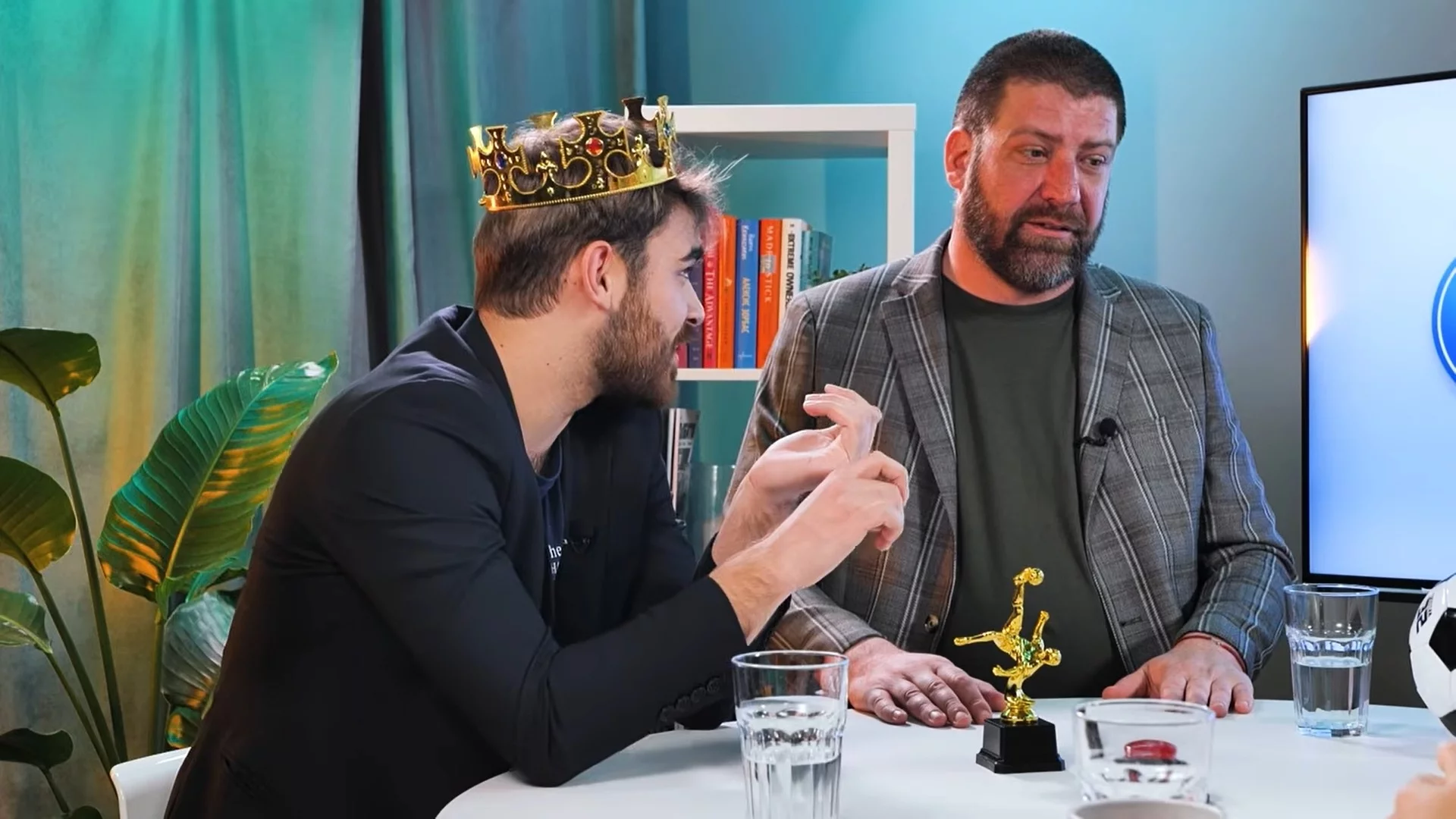 "Е, стига де, как го помниш това": Изумителни футболни познания в играта на "Точно попадение" (ВИДЕО)