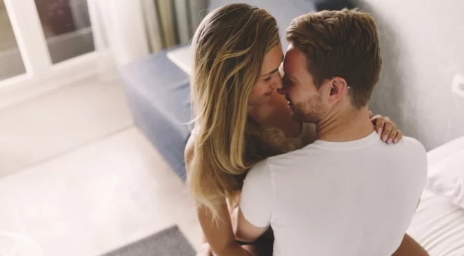 Според нов закон във Франция: "Съпружеските задължения" вече не са задължителни