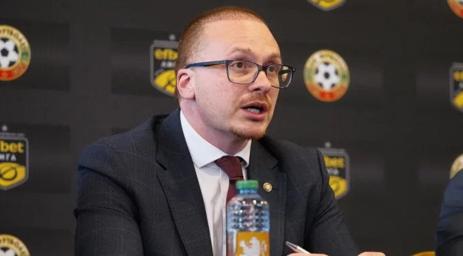 БФС: Има "коренен" проблем с тревната настилка на повечето стадиони