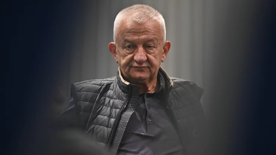 Христо Крушарски разпали страстите с пикантни подробности по трансфера на Переа в Левски