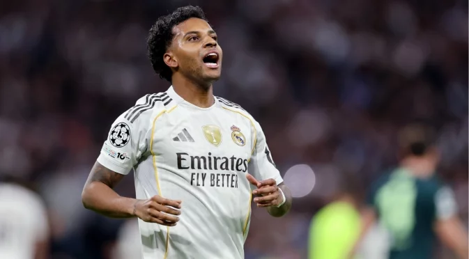 Бразилска звезда се извини на феновете на Реал Мадрид, след като си изкара червен картон