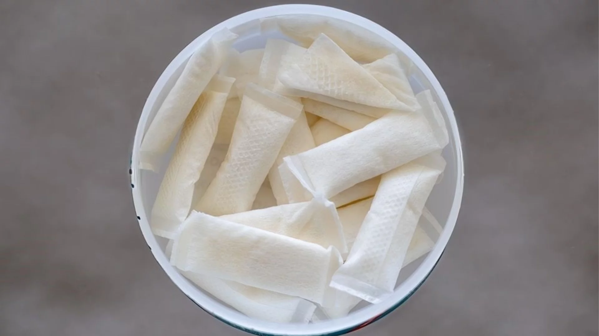 Истината за никотиновите паучове: науката ли надделява, или предизборният популизъм?