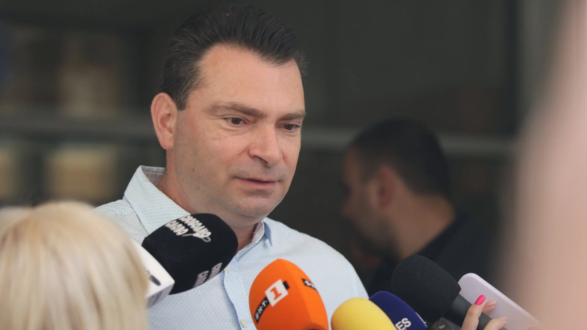 Отмяна на конгреса, без Зафиров и Стойнев в листите: Какво се случва в БСП?